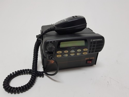 Motorola gm360 uhf 255 - uhf, two