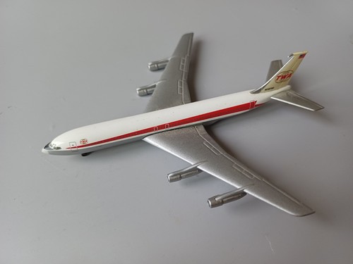 Herpa diecast model airliner - diecast,