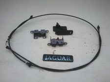 Jaguar type bonnet cable - x,