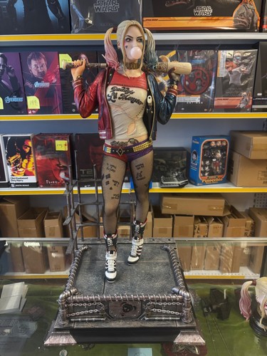 Batman suicide squad harley - batman,