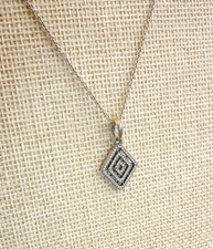 Pandora Geometric Lines Pave
