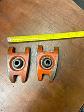 2 x Carver T614/0 buttress