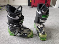 Atomic Live Fit 100 Ski Boots