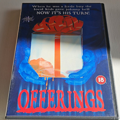 Offerings cert horror - (dvd), 18