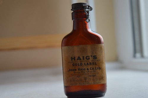 Haig gold label - label, blended