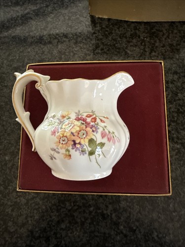 Stunning royal crown - royal,