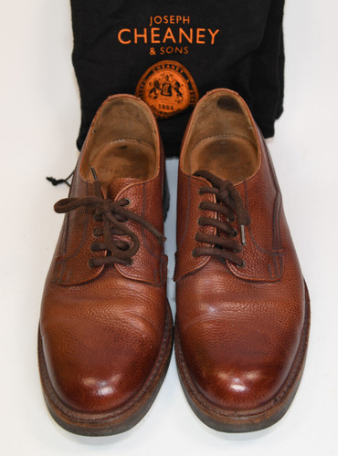 Dapper dresser cheaney - dapper,