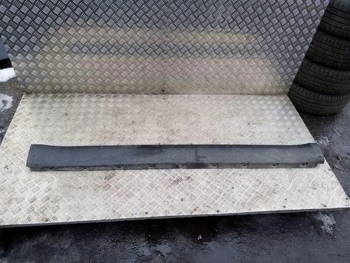 Skoda yeti cover - 5l, sill