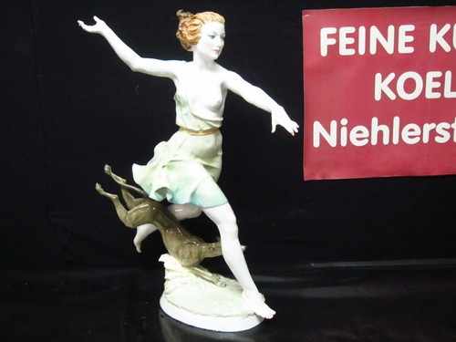 Hutschenreuther figurine - hutschenreuther, c