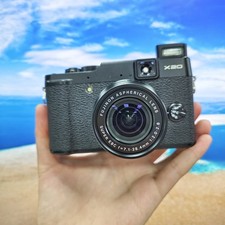 FUJIFILM Fuji X Series X20 12.0MP 4x Zoom Digital Camera F2.0-2.8 Lens - Tested