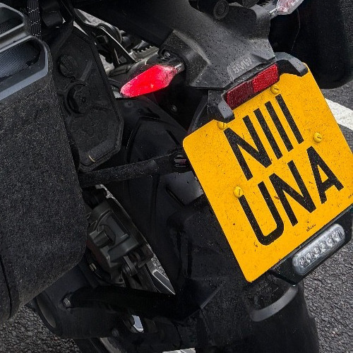 N111 una private plate - una,
