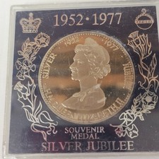 Queen Elizabeth 11 Silver