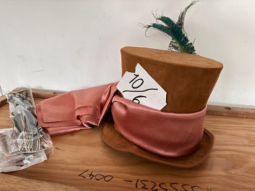 Mad hatters tea - mad, hat