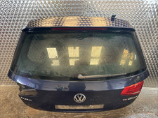 2017 VOLKSWAGEN PASSAT B8