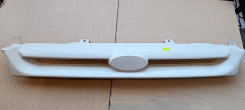 Ford escort 1992 front bumper - 1992,
