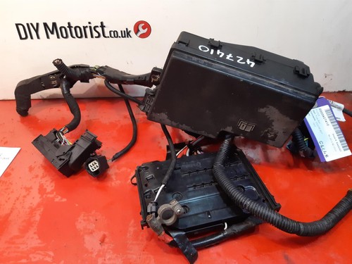 Ford focus fuse box - box,