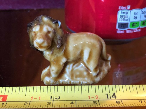Wade lion porcelain original - b,