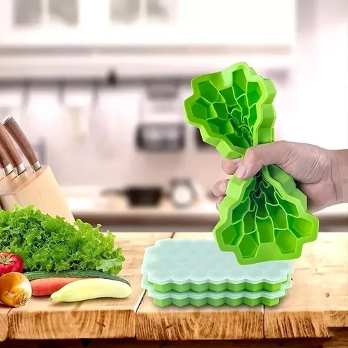 Ice cube tray with lid - ice, mould