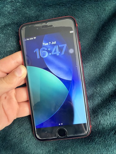Apple iphone 2020 red - iphone, se
