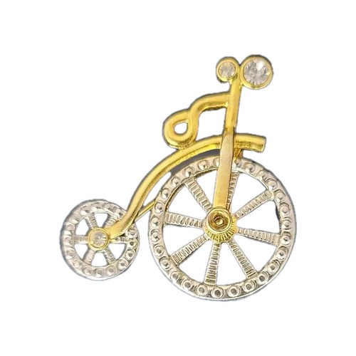 Vintage pin tricycle retro - vintage,