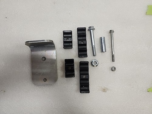 John deere w53368 hose - john, bracket