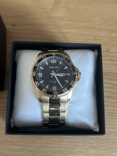 Accurist gold tone stainless - accurist,