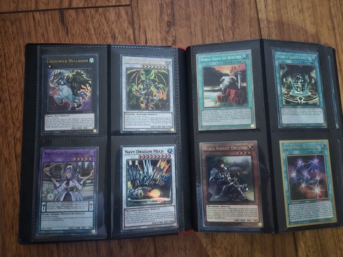 Binder containing 160 - yu-gi-oh,