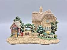 The Leonardo Collection Miniature Thatched Cottage & Grocer Ornament