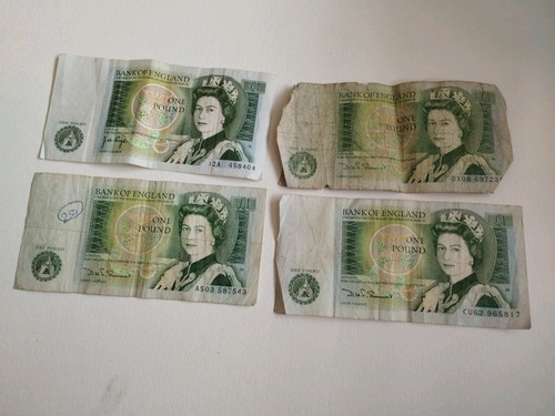 Bank england one pound - 4,