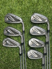 TAYLORMADE SIM 2 MAX IRONS / 5-SW / REGUALR FLEX KBS MAX MT R 85