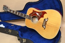 Gibson DOVE 2011 w/hard case