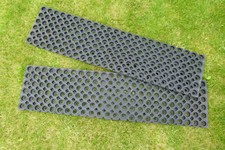 Motorhome Grip Mats TRAXMATS™ Pair anti-slip traction Campervans, Cars, Caravans