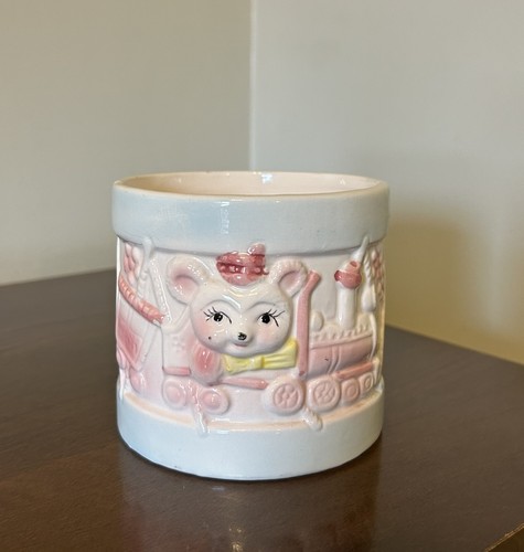Vtg nancy pew ceramic - vtg,