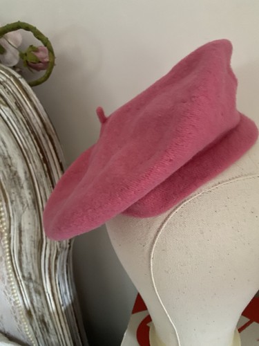 Pink fuschia wool - beret, hat