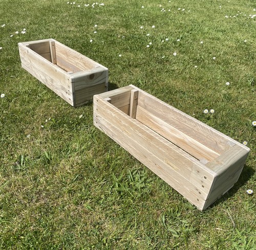 Wooden garden planter - 2,