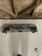 Totota Hilux Surf 4 Runner Pre Facelift Grille Mk2 