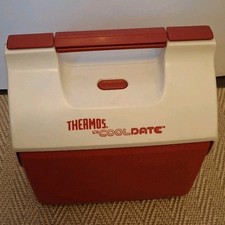 Vintage 1980 Thermos Model