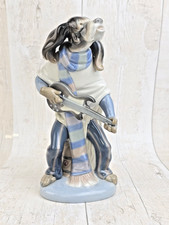 Lladro standing dog - standing,