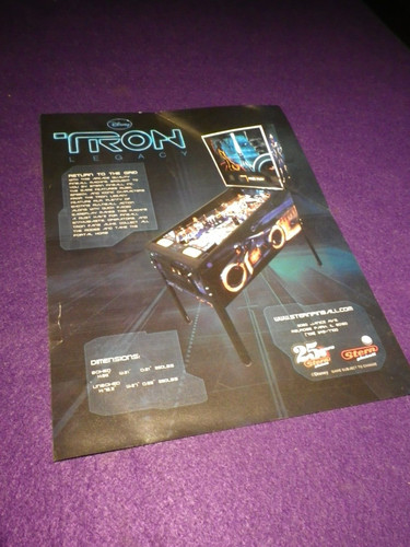 Stern tron pinball machine - pinball,