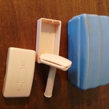 Vintage Mini Nymph Travel Razor In Box. Pink and blue soap box