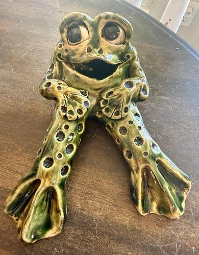 Vintage heavy concrete frog - vintage, heavy-concrete