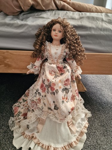 Beautiful porcelain doll - beautiful,