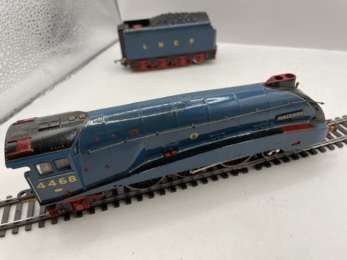 Hornby the mallard locomotive - hornby,