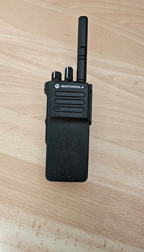 Motorola dp4400e radio - motorola,
