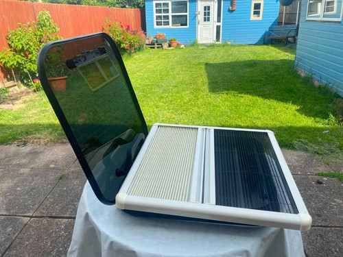 550 550mm caravan skylight - 550mm,