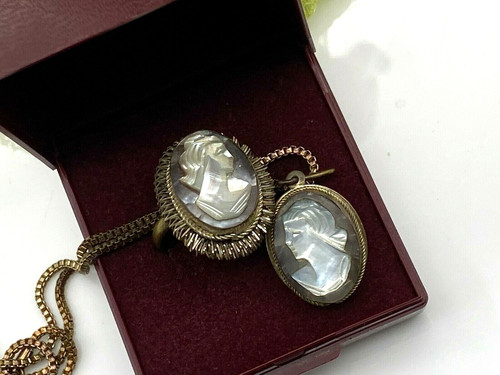 Vintage elizabeth duke pendant - elizabeth,