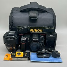 Nikon D80 DSLR + 18-70mm Lens