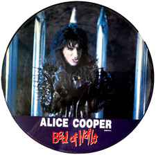 New/Unplayed Alice Cooper Bed