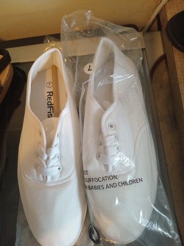 Ladies plimsolls size - size, 7