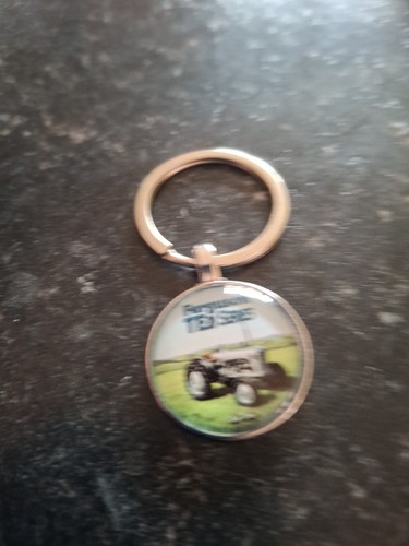 Grey massey ferguson - massey,